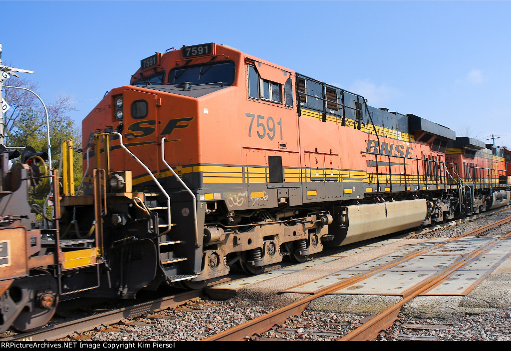 BNSF 7591